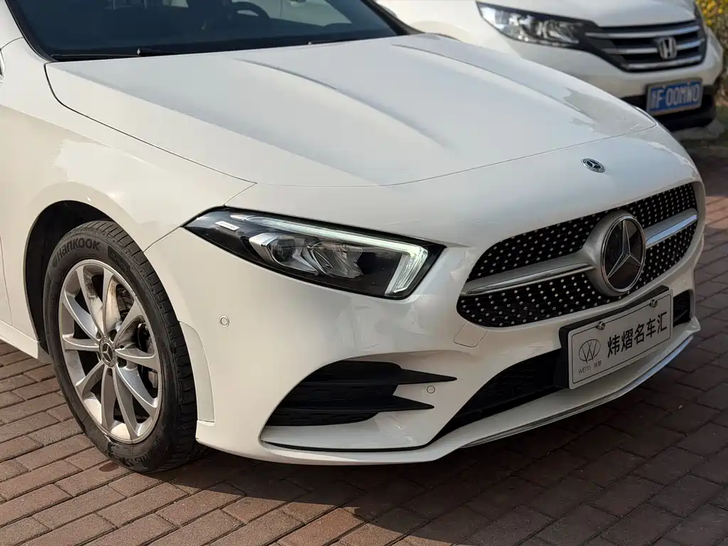 MERCEDES-BENZ A CLASS