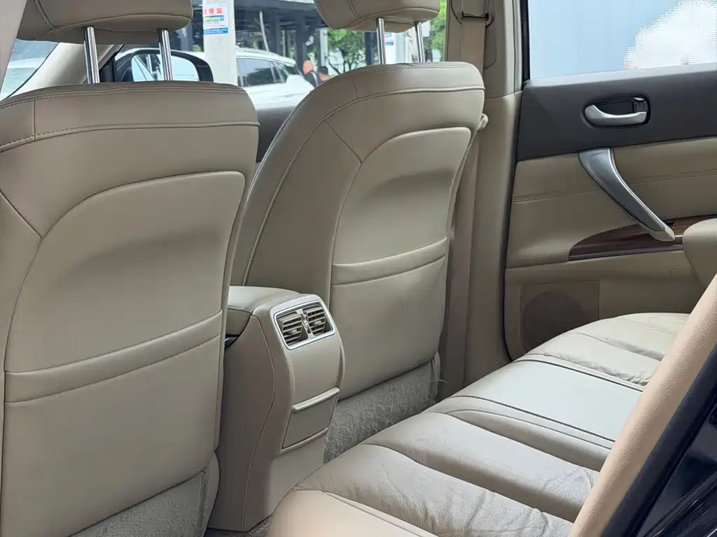 Nissan Teana — миниатюра 6