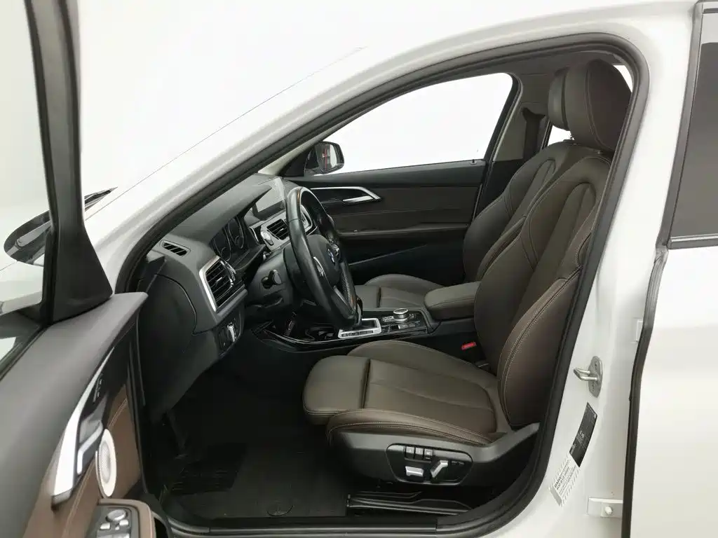 BMW 1 Series — миниатюра 10