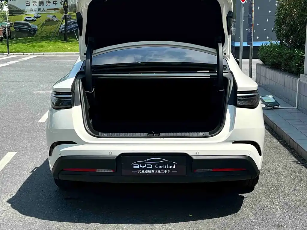 BYD Seal 07 DM-i — миниатюра 6