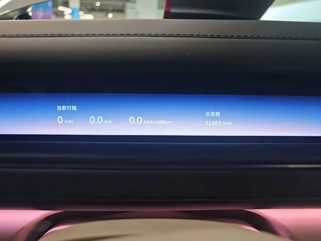NIO ES8 — миниатюра 12