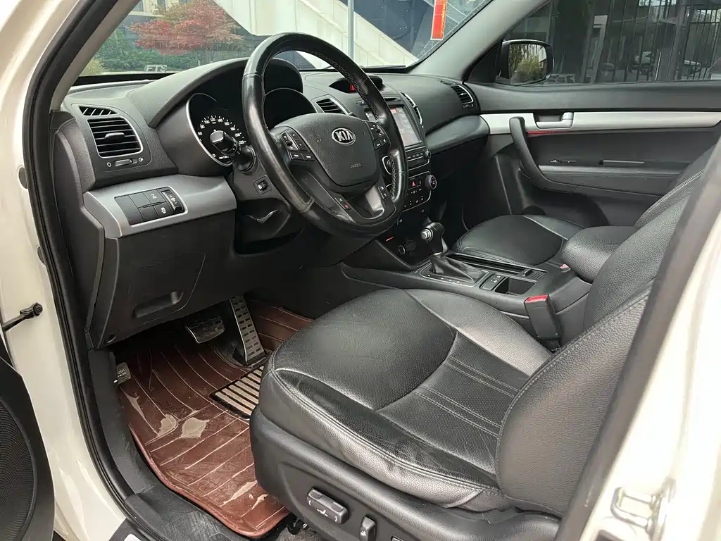Kia Sorento — миниатюра 6