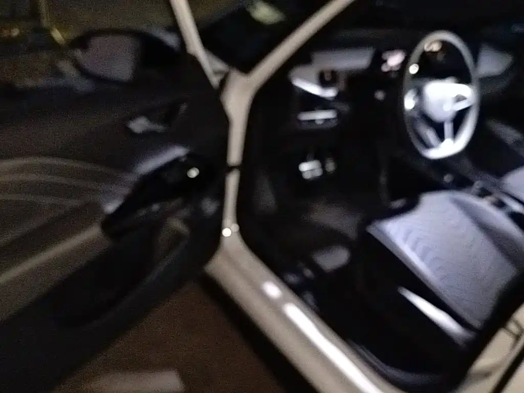 Volkswagen ID.3 — миниатюра 16