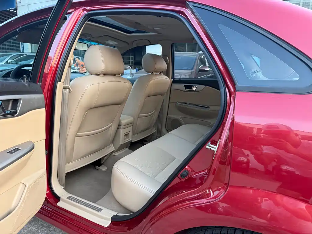 Buick Excelle — миниатюра 7