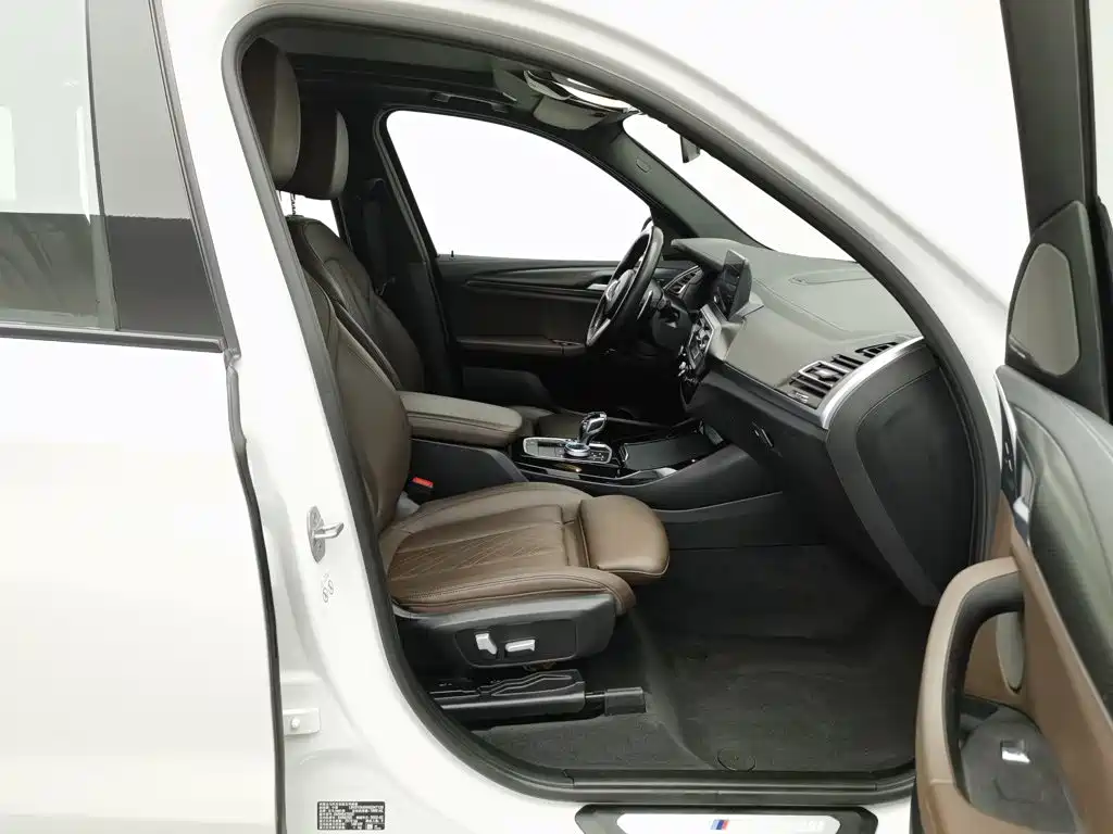 BMW X3 — миниатюра 23