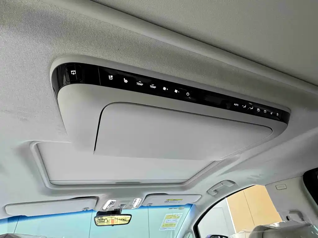 BUICK GL8 NEW ENERGY