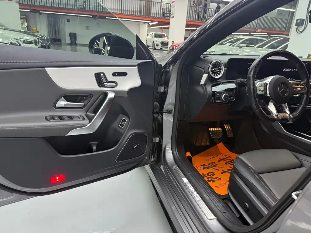 Mercedes-Benz CLA AMG — миниатюра 5