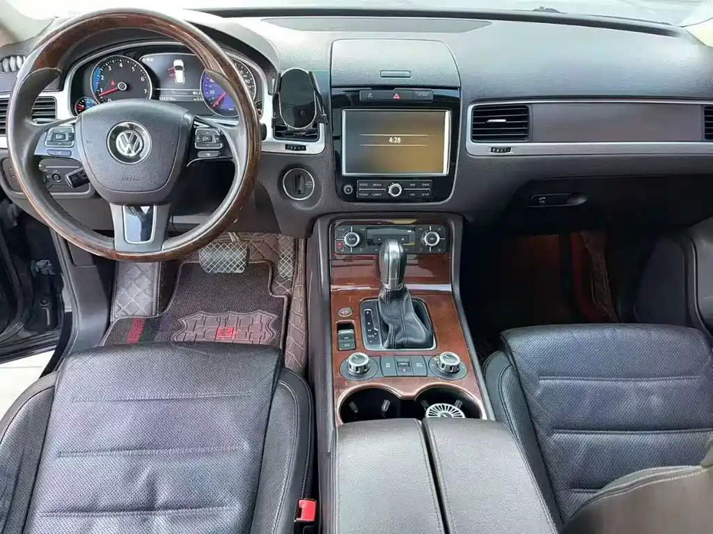 Volkswagen Touareg 2011 3.0TSI