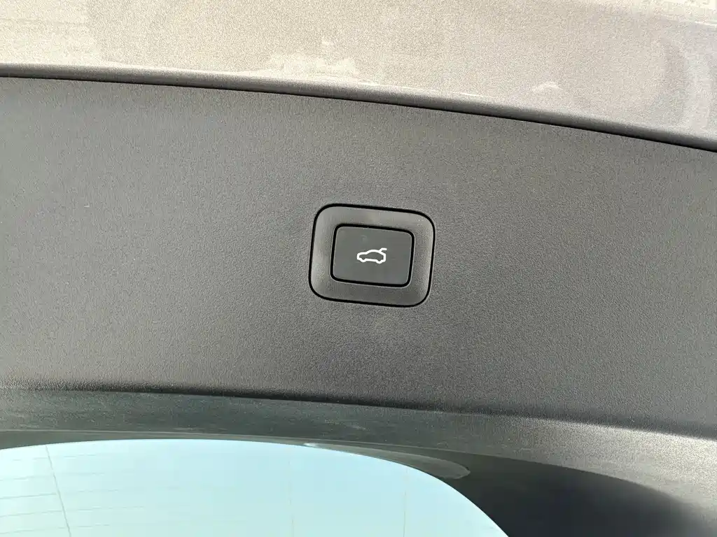 XIAOMI CAR XIAOMI YU7