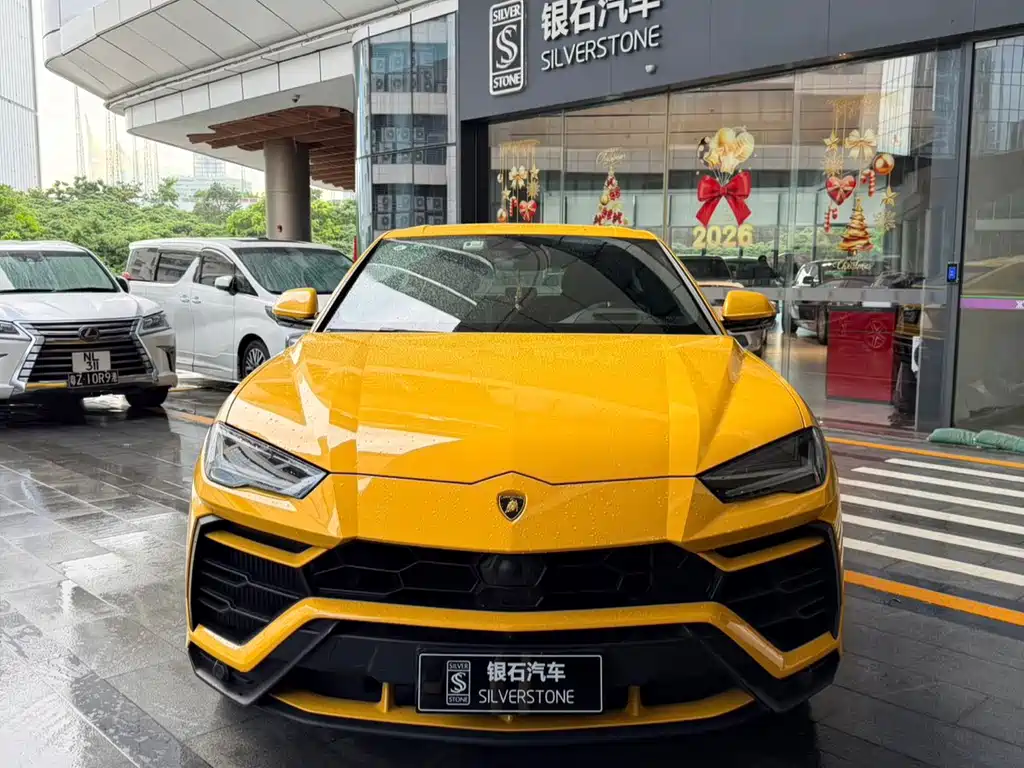 Lamborghini Urus — миниатюра 2