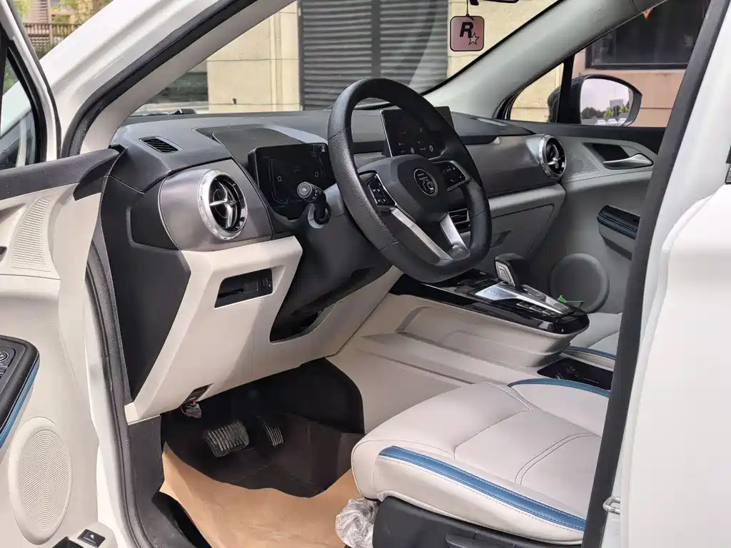 BYD Yuan Pro — миниатюра 10
