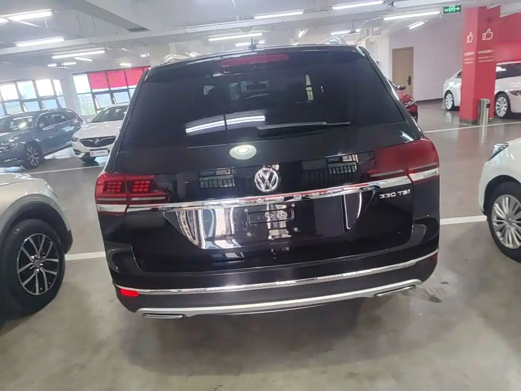 Volkswagen Teramont — миниатюра 6