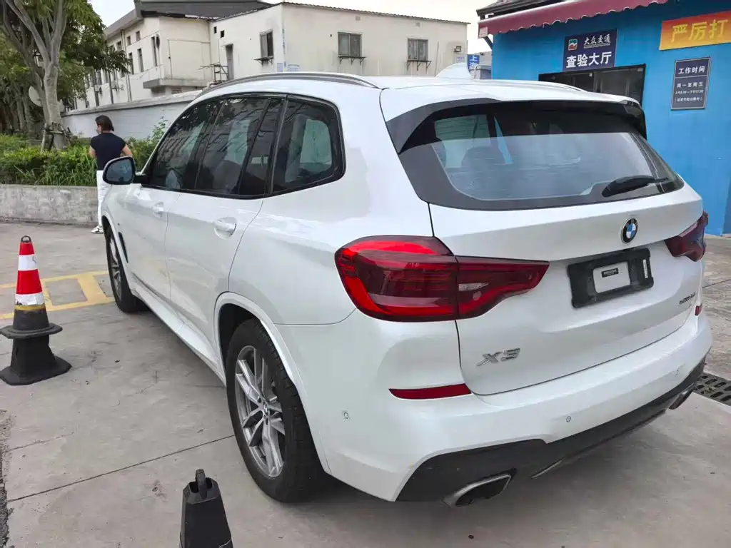 BMW X3 — миниатюра 3