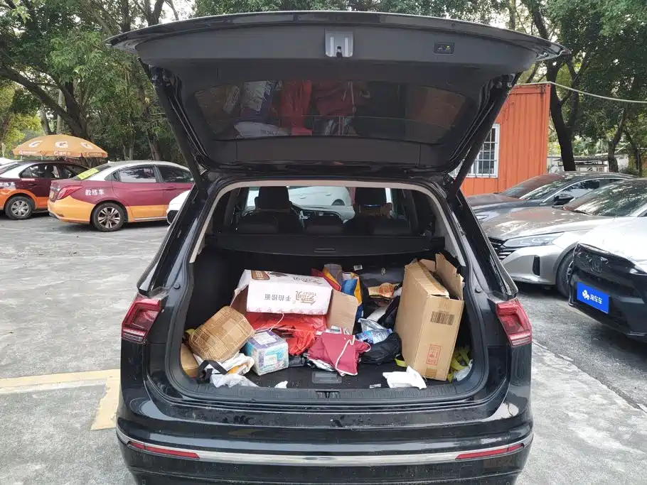 Volkswagen Tiguan L PHEV — миниатюра 4