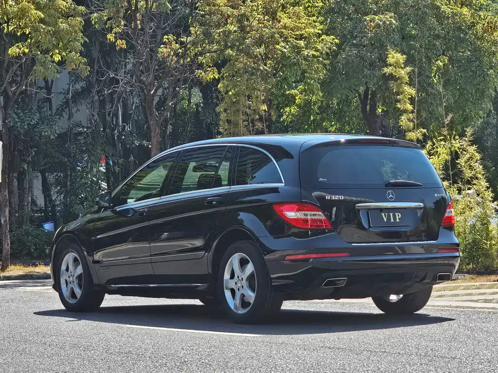 Mercedes-Benz R 2015 R 320 4MATIC Luxury