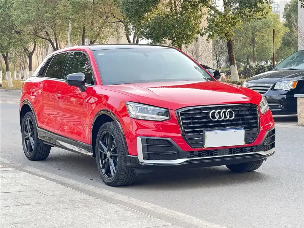 AUDI Q2L