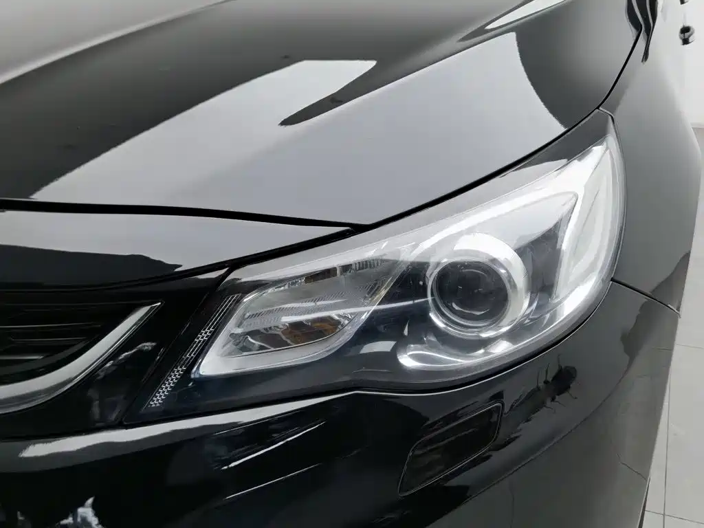 Chevrolet Malibu — миниатюра 7