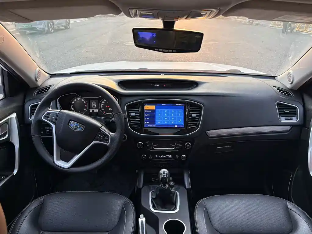 Geely Vision X6 — миниатюра 12