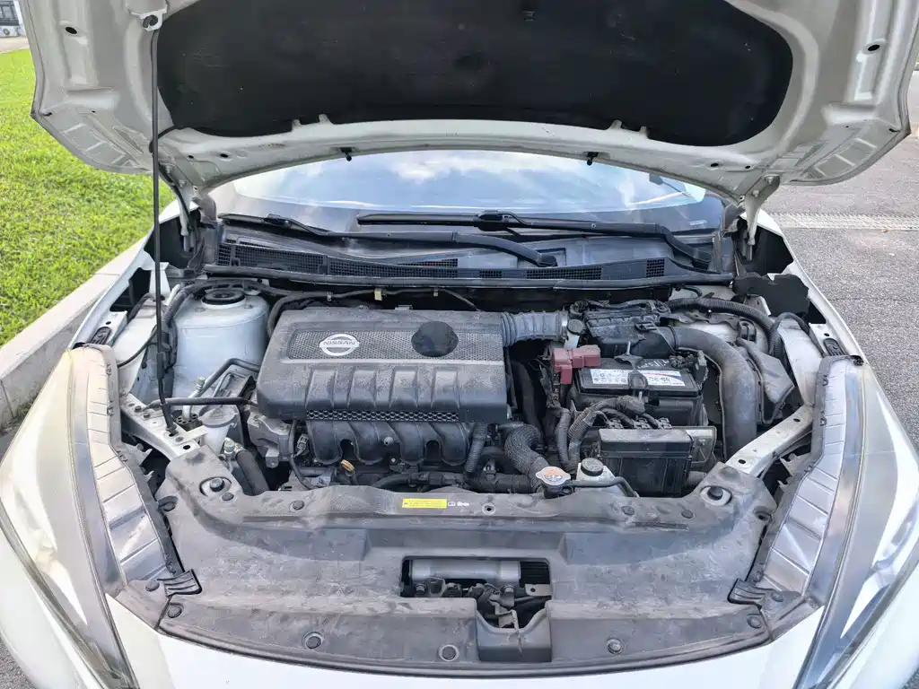 Nissan Bluebird — миниатюра 9