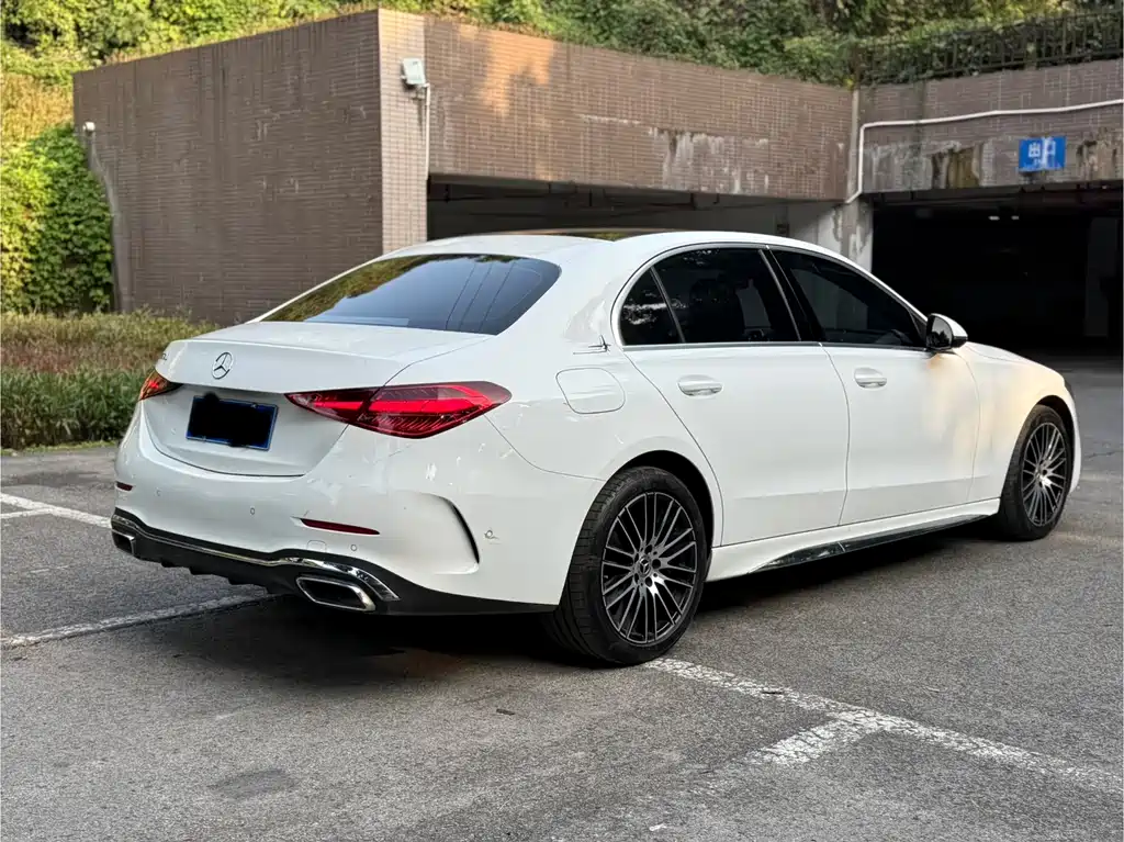 MERCEDES-BENZ C CLASS