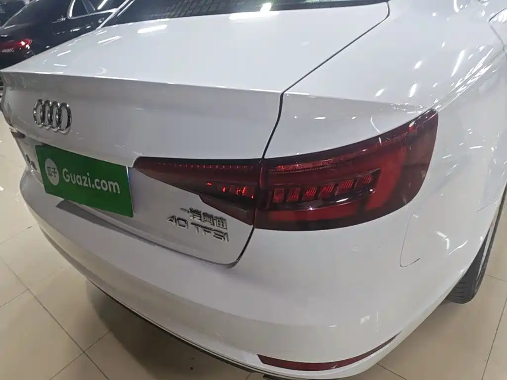 Audi A4L — миниатюра 8