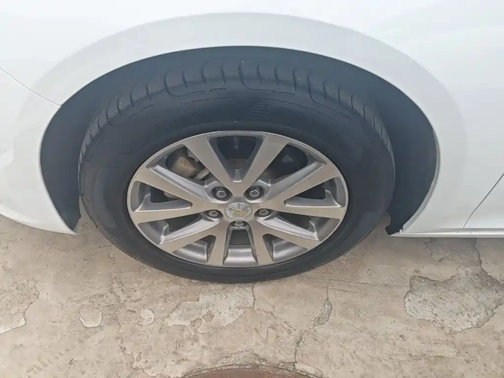 Chevrolet Malibu — миниатюра 23
