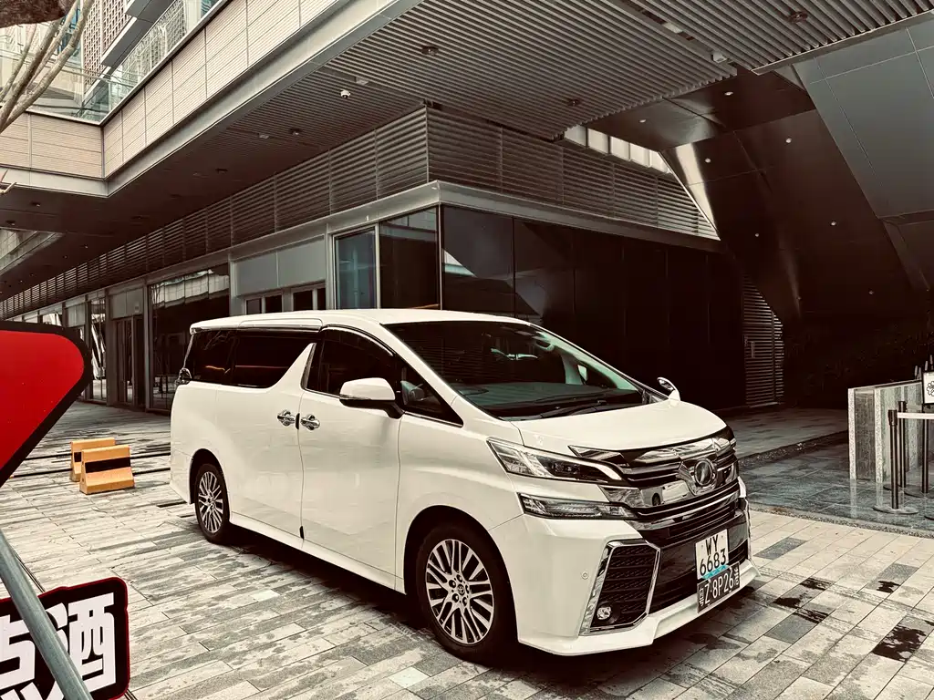 Toyota Vellfire 2017 3.5L AT