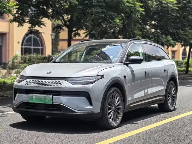 2024 Leapmotor C11