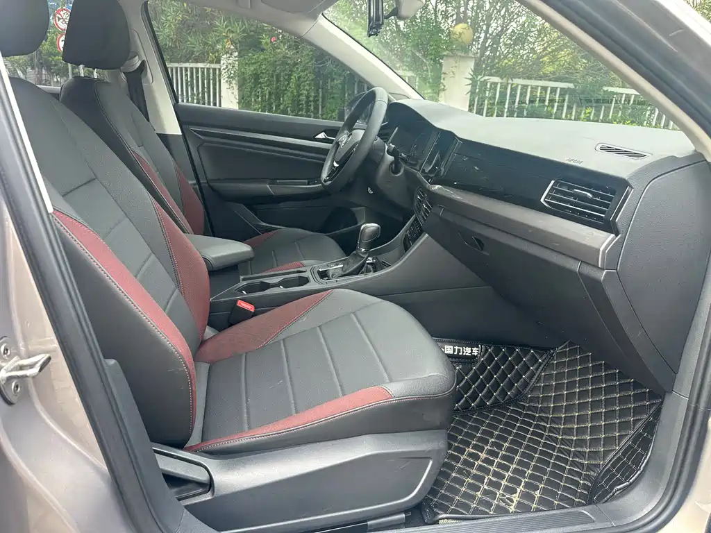 Volkswagen Bora 2021 1.5L AT Elite Smart Connect