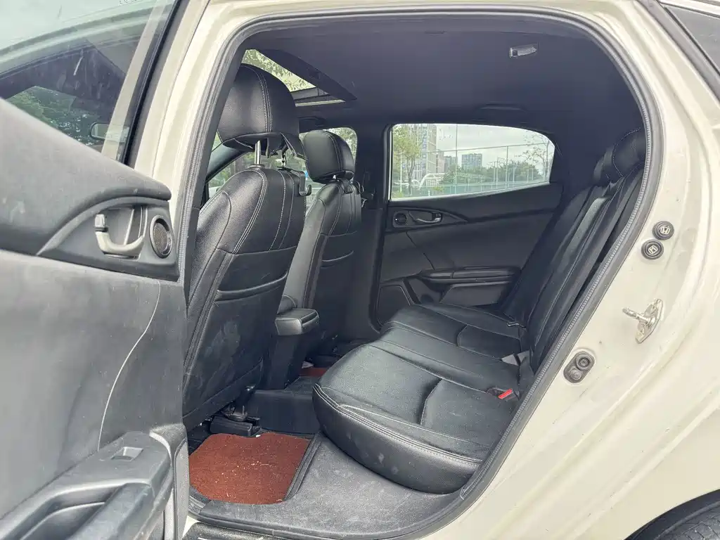 Honda Civic — миниатюра 11