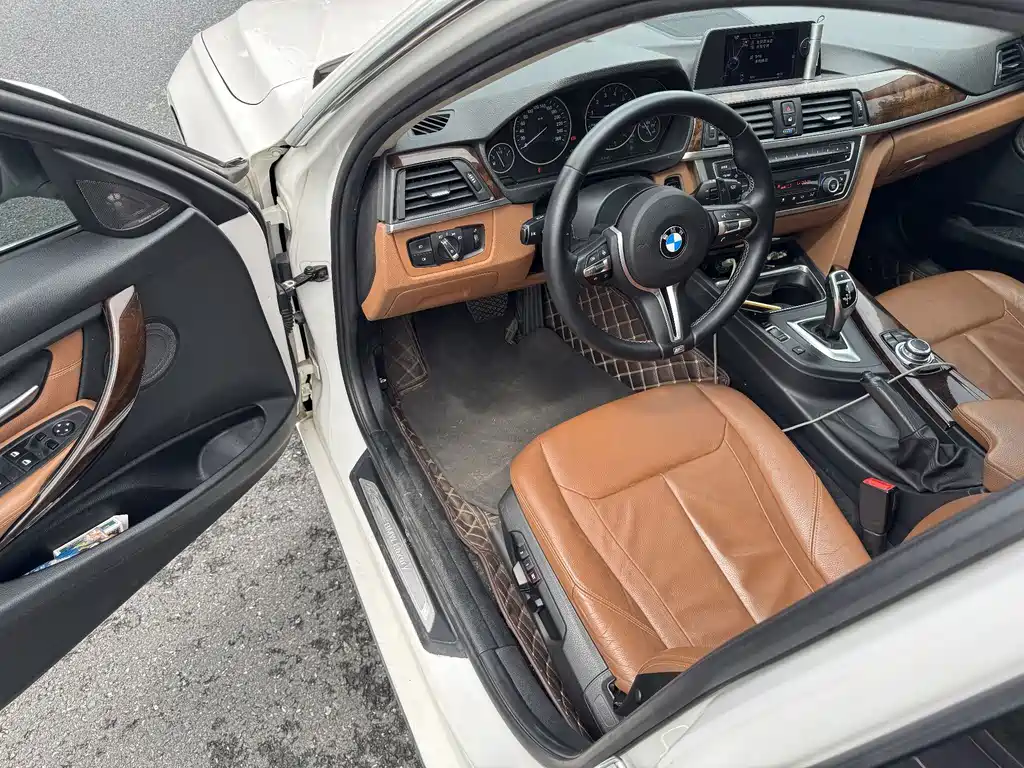 BMW 3 Series — миниатюра 9