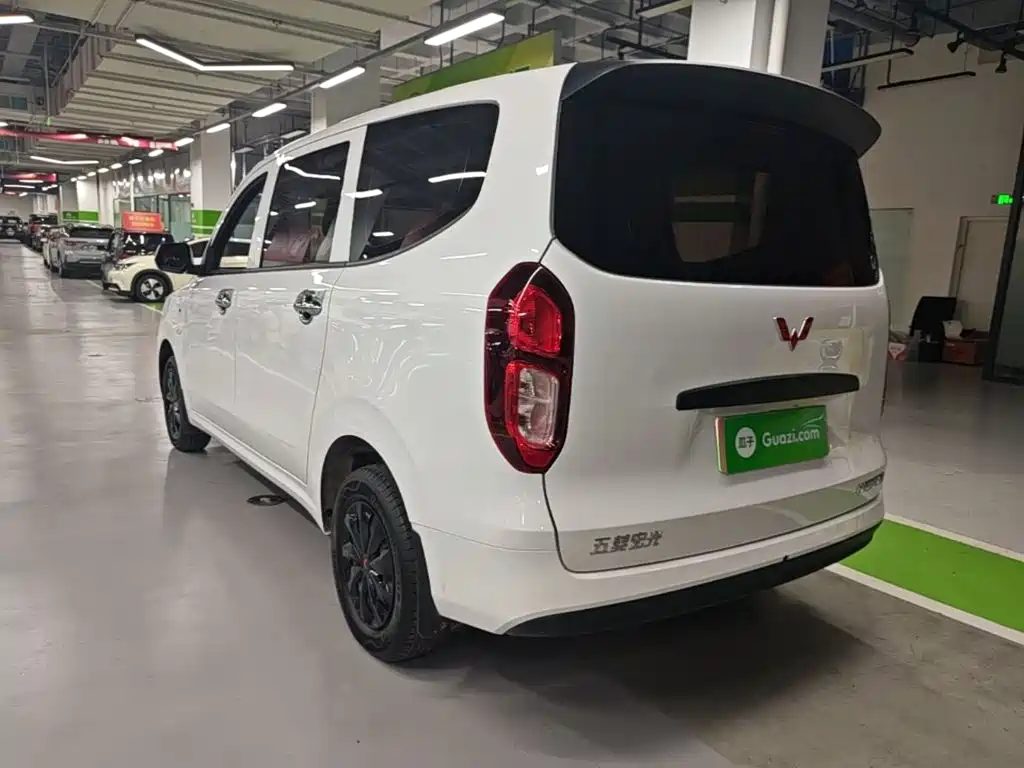 Wuling Hongguang EV — миниатюра 5