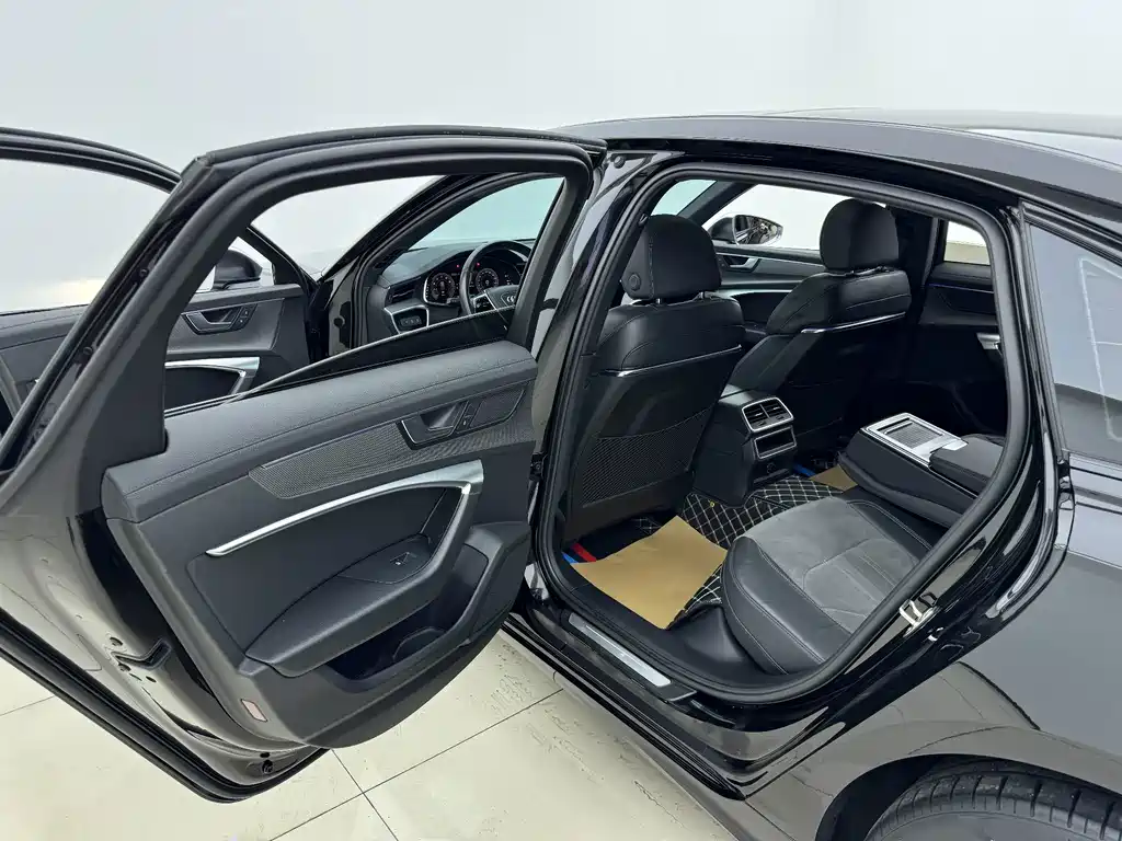 Audi A6L — миниатюра 2