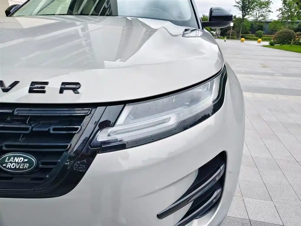 Land Rover Range Rover Evoque 2024 L SE