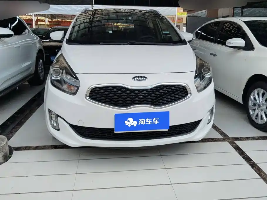 Kia Carens — миниатюра 2