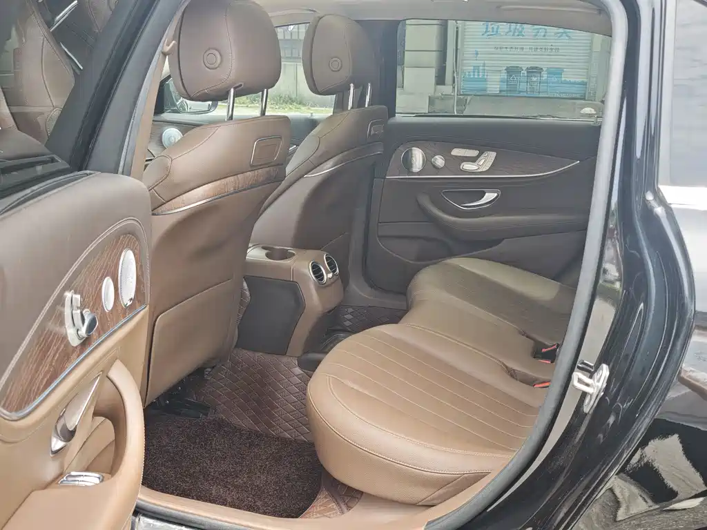 Mercedes-Benz E-Class E 2020 E 300 L Fashion