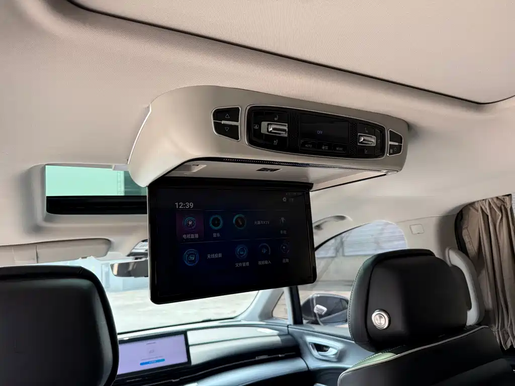Roewe iMAX8 — фотографии объявления, Фото 14