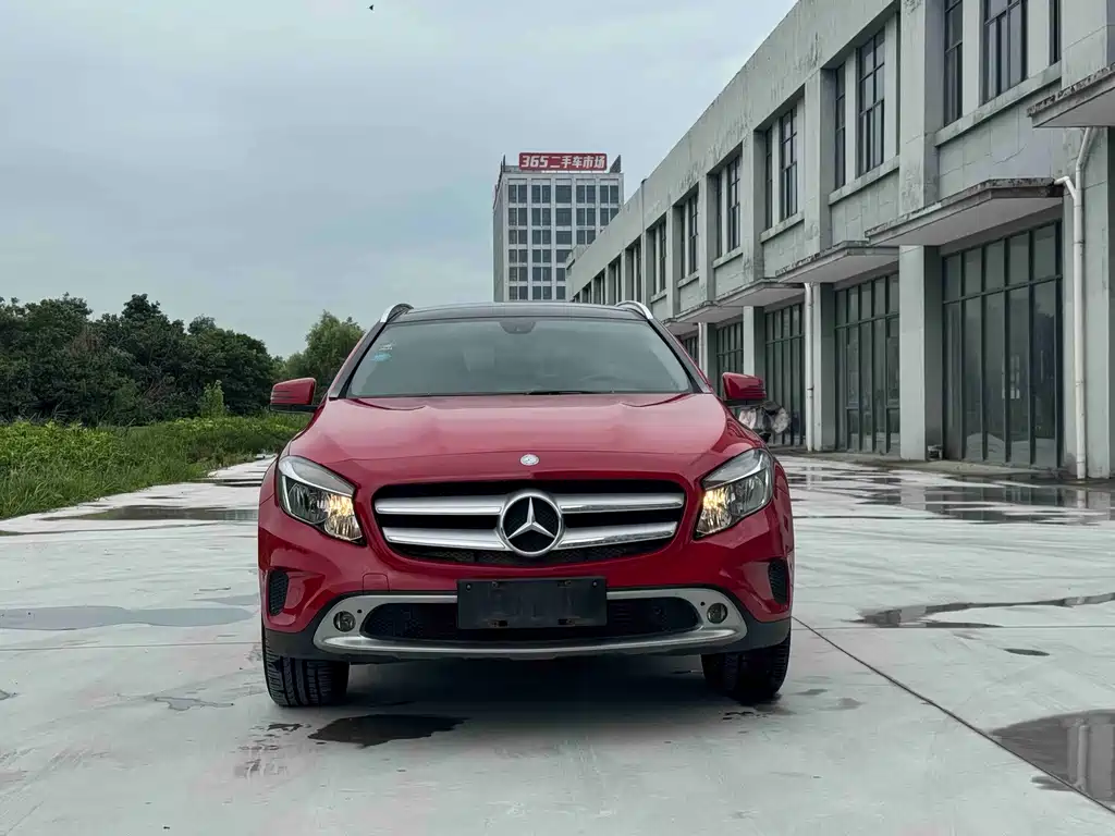Mercedes-Benz GLA — миниатюра 2