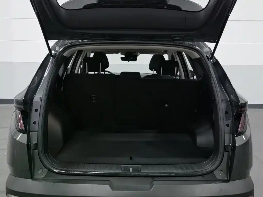 Hyundai Tucson — миниатюра 16