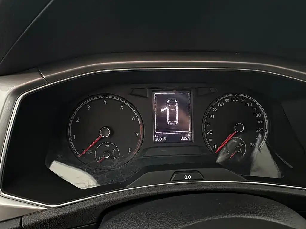 VOLKSWAGEN T ROC EXPLORING SONGS