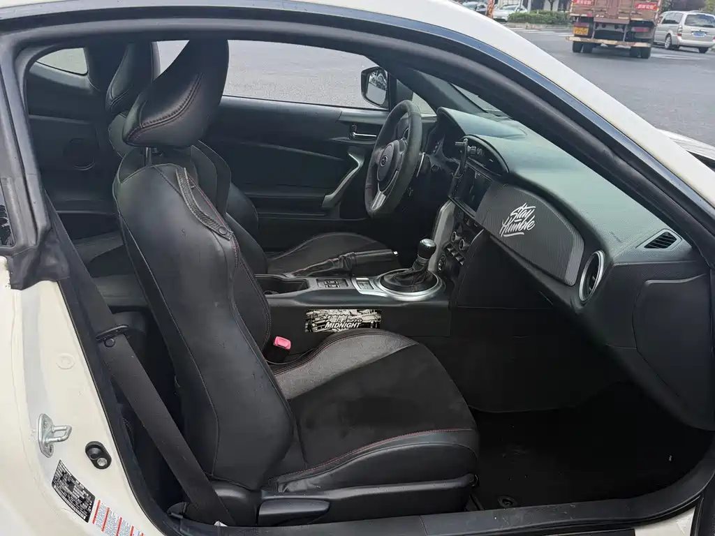 Subaru BRZ — миниатюра 8