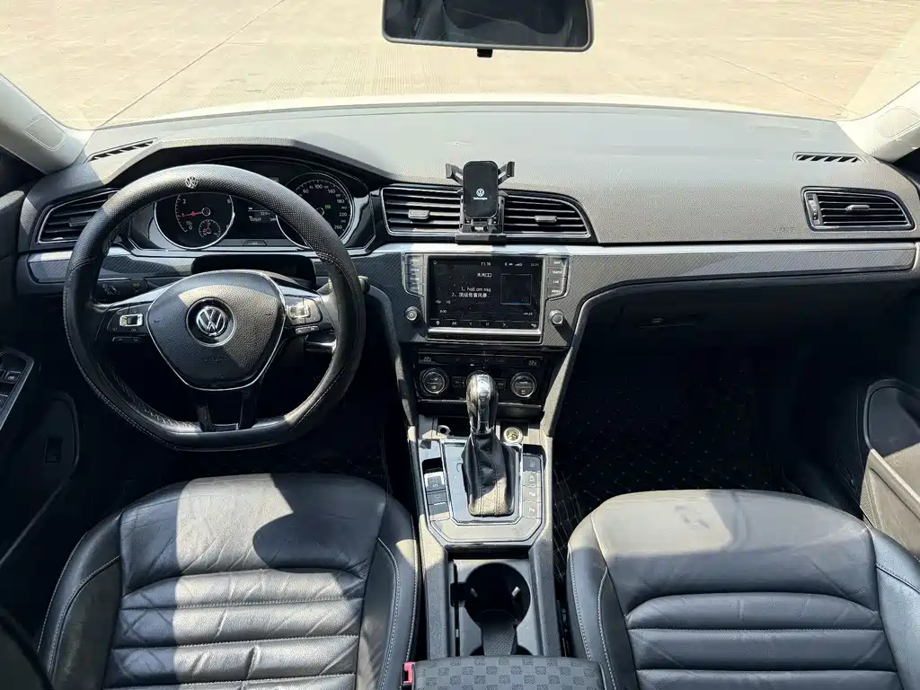 Volkswagen Lamando — миниатюра 10