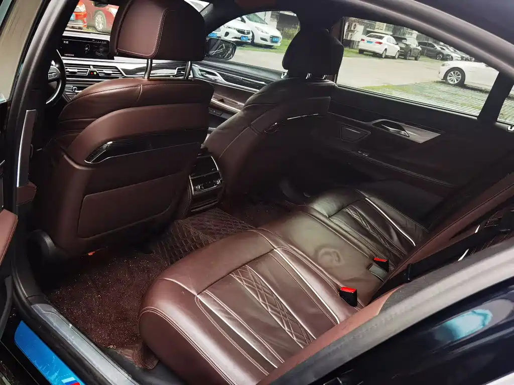BMW 7 Series 7 2021 740Li Lead M Sport
