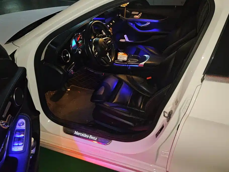 Mercedes-Benz C-Class — миниатюра 9