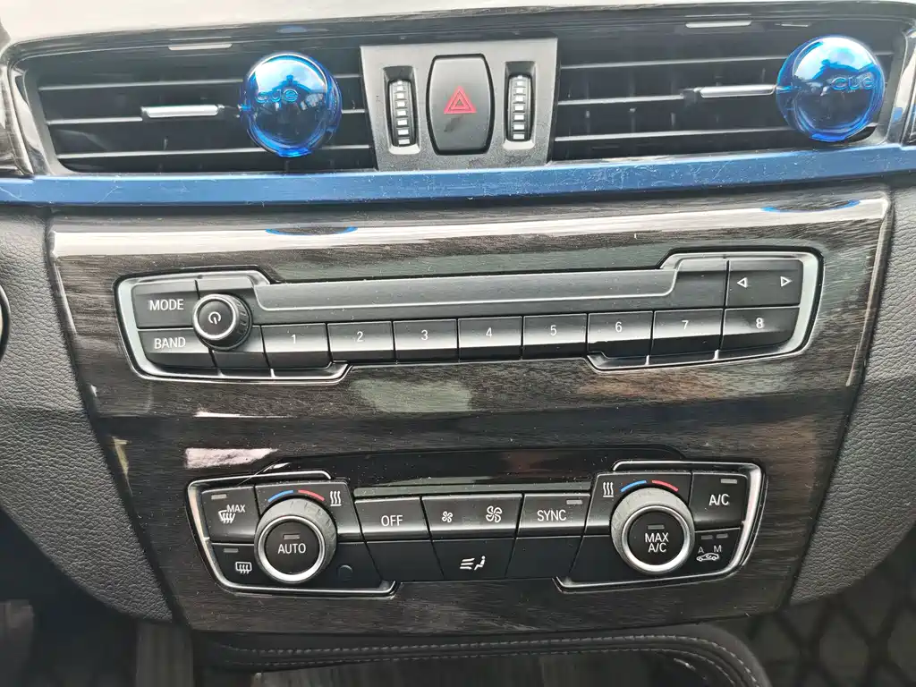 BMW X1 New Energy — миниатюра 16