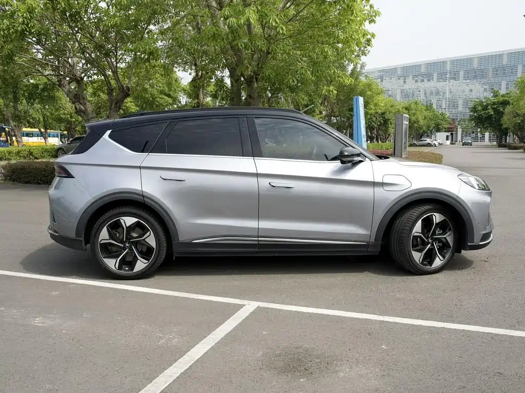 ARCFOX Alpha T — миниатюра 4