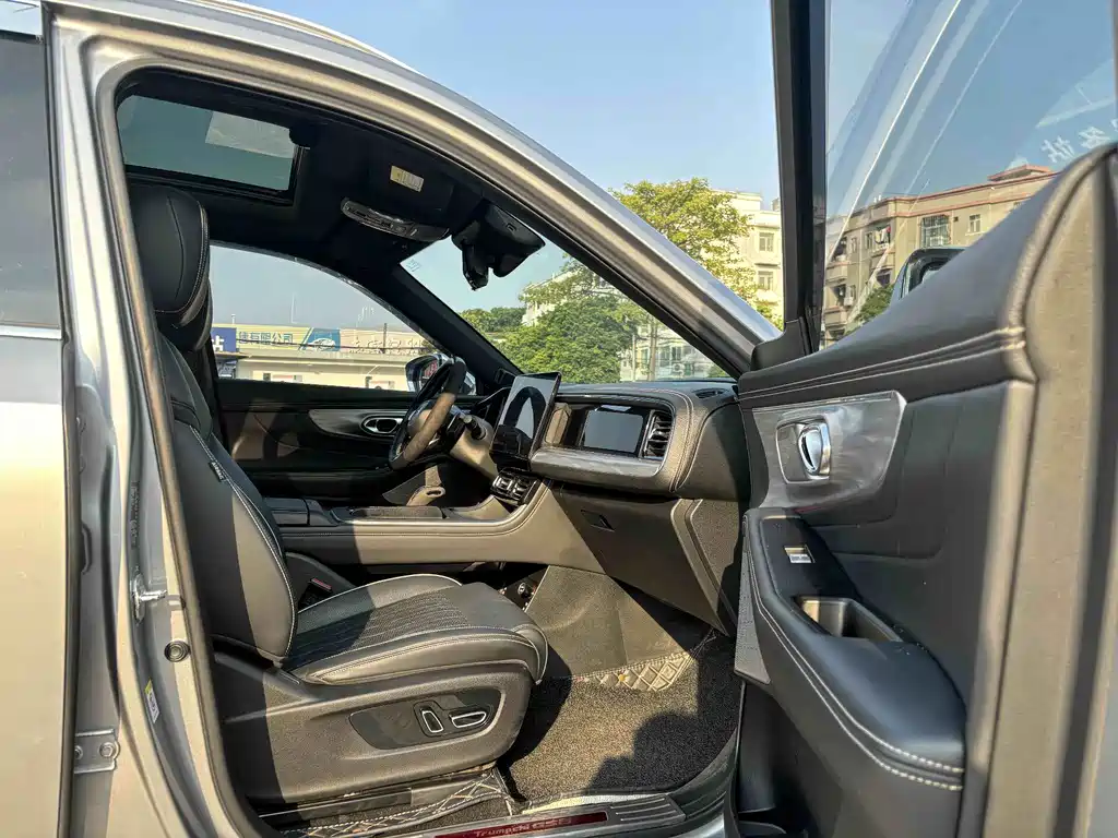 GAC Motor Trumpchi GS8 — миниатюра 11