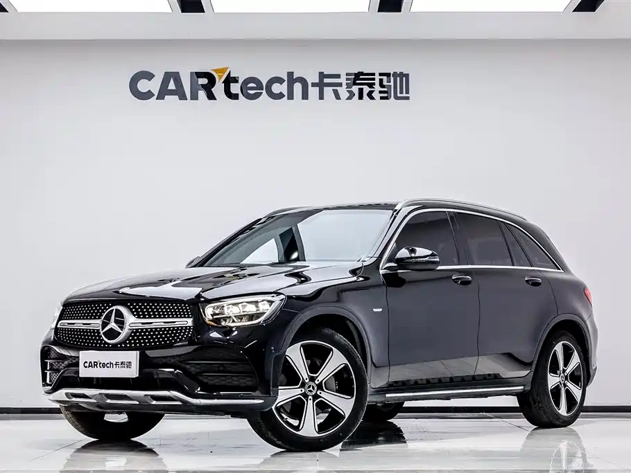 Mercedes-Benz GLC 2023