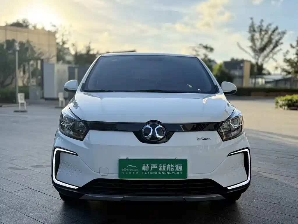 BAIC New Energy EC5 — миниатюра 2