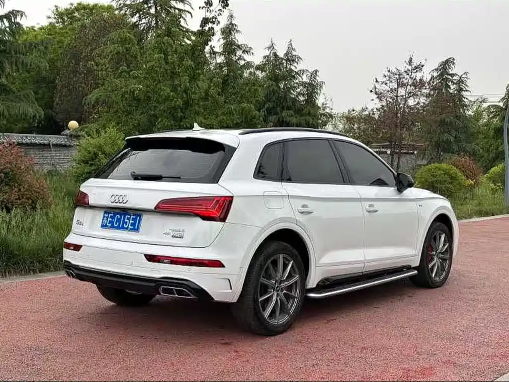 Audi Q5L — миниатюра 6